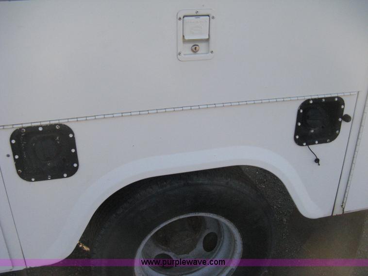 image for item H4491 1996 Ford F350 XLT utility truck