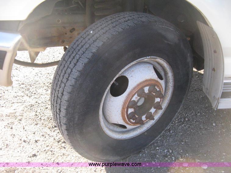 image for item H4491 1996 Ford F350 XLT utility truck