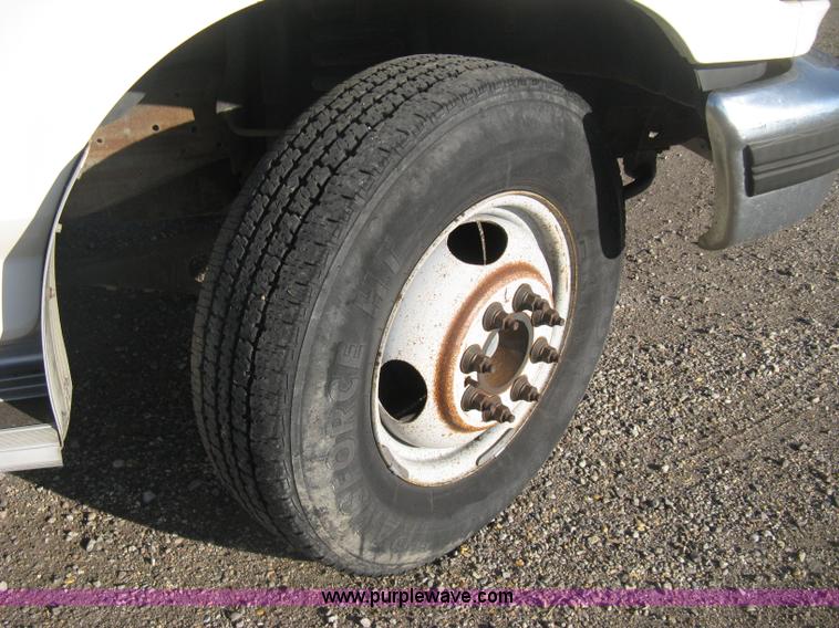 image for item H4491 1996 Ford F350 XLT utility truck