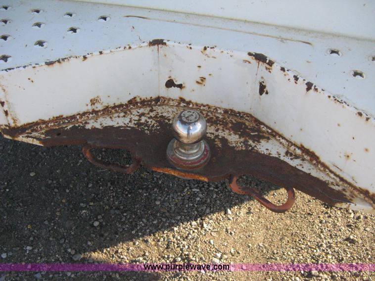 image for item H4492 1997 Ford F350 XLT utility truck