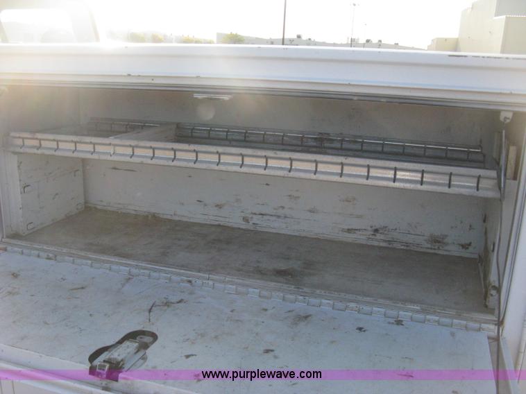 image for item H4492 1997 Ford F350 XLT utility truck