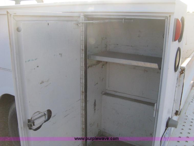 image for item H4492 1997 Ford F350 XLT utility truck