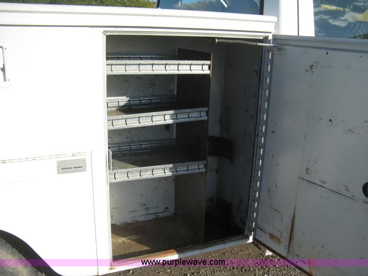 image for item H4492 1997 Ford F350 XLT utility truck