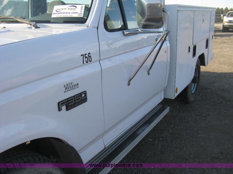 image for item H4492 1997 Ford F350 XLT utility truck