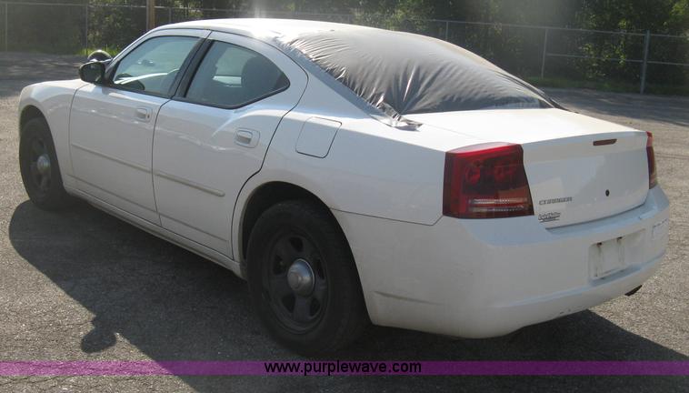 image for item H6417 2006 Dodge Charger SXT