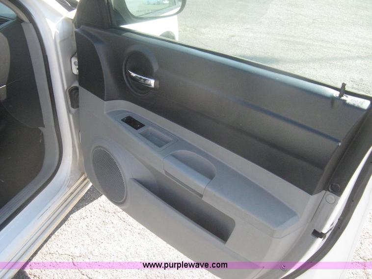 image for item H6417 2006 Dodge Charger SXT