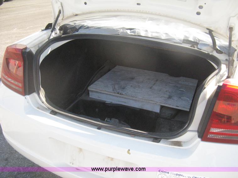 image for item H6417 2006 Dodge Charger SXT