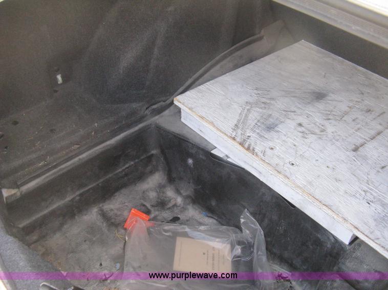 image for item H6417 2006 Dodge Charger SXT