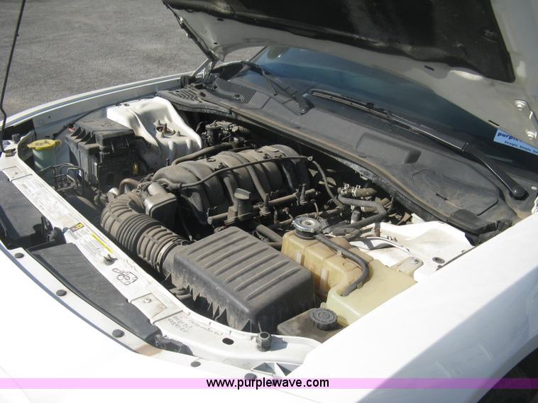 image for item H6417 2006 Dodge Charger SXT