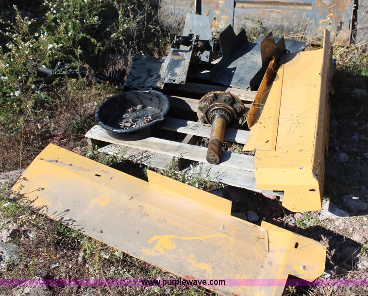 image for item H6819 New Holland LX885 skid steer