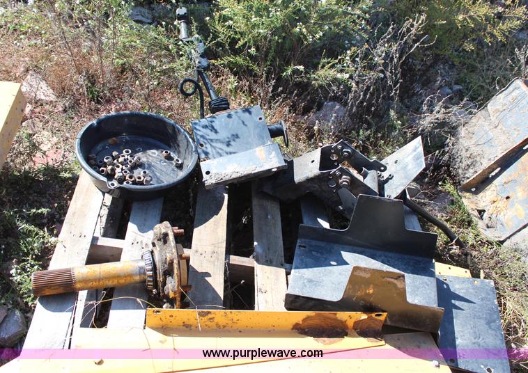 image for item H6819 New Holland LX885 skid steer