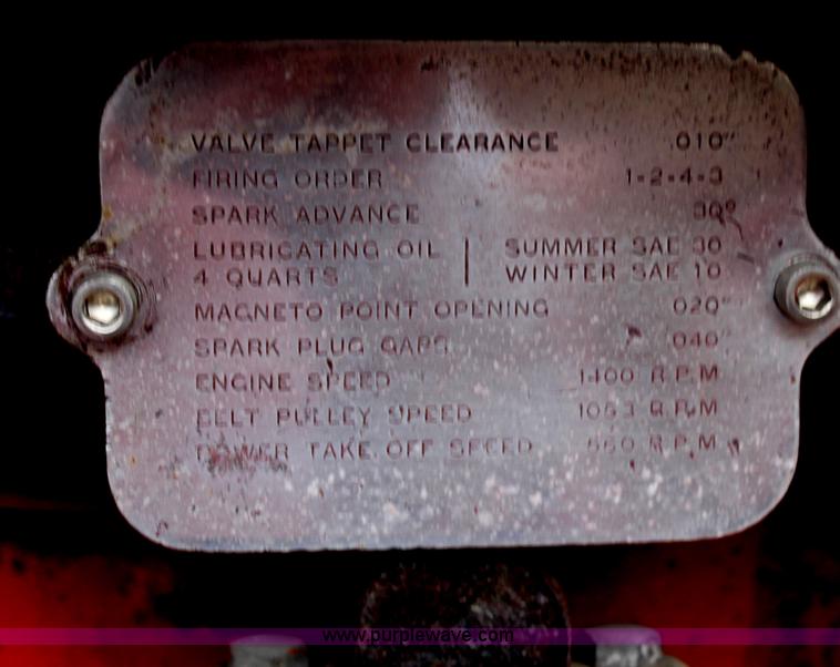 image for item H7950 1940 Allis Chalmers B tractor