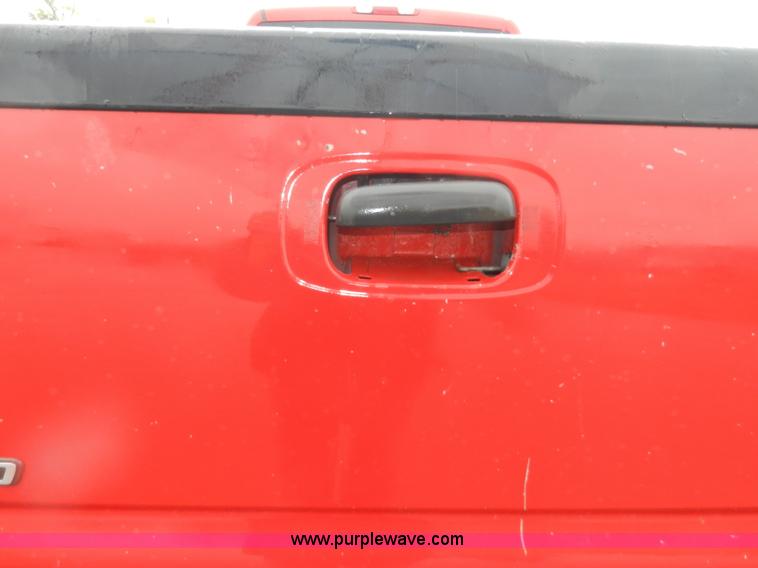 image for item H9574 2003 Chevrolet Silverado 3500 LT Crew Cab pickup truck