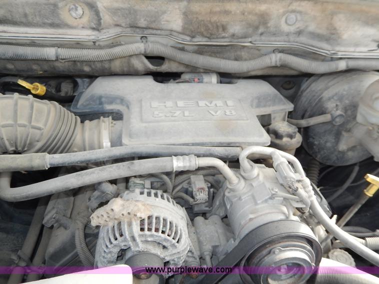 image for item H9581 2007 Dodge Ram 2500 SLT Quad Cab pickup truck