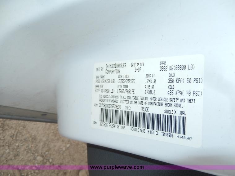 image for item H9581 2007 Dodge Ram 2500 SLT Quad Cab pickup truck