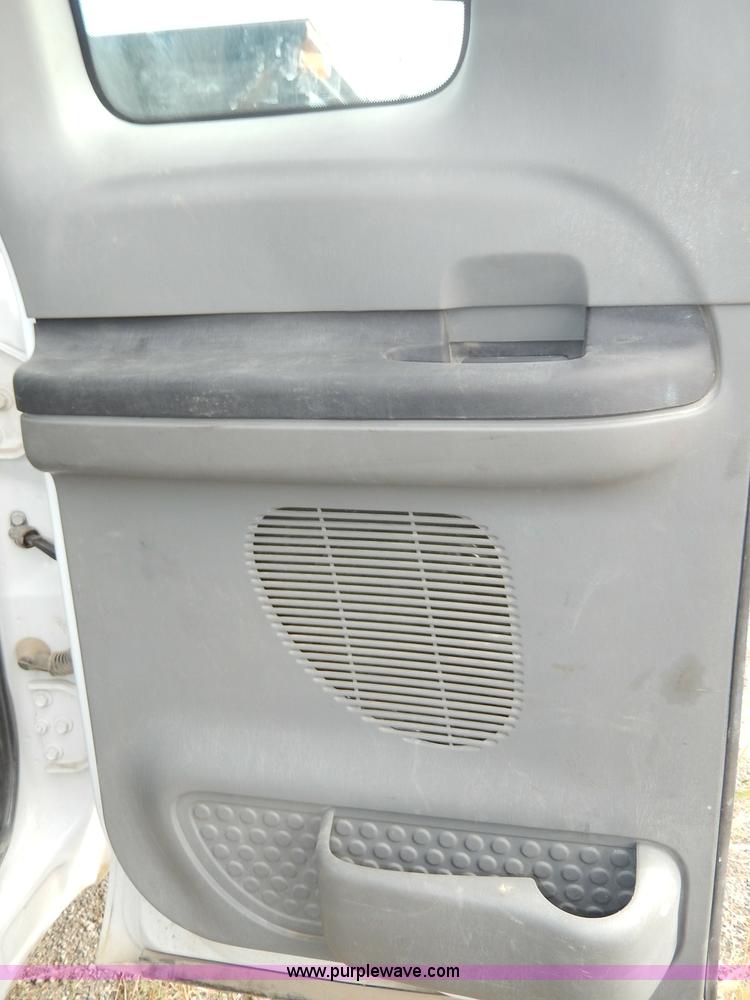 image for item H9582 2006 Ford F450 Super Duty XL SuperCab utility truck