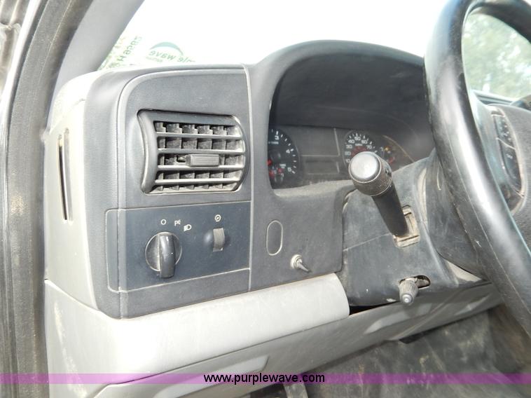 image for item H9582 2006 Ford F450 Super Duty XL SuperCab utility truck