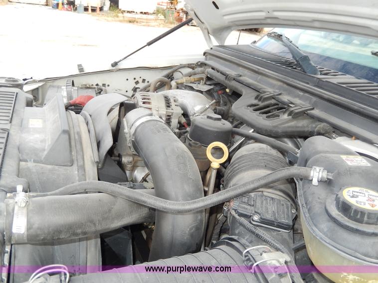 image for item H9582 2006 Ford F450 Super Duty XL SuperCab utility truck