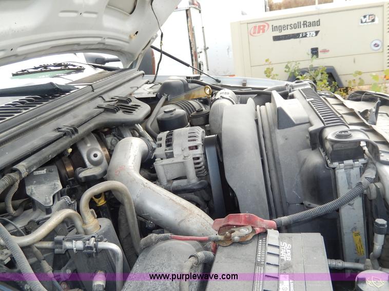 image for item H9582 2006 Ford F450 Super Duty XL SuperCab utility truck