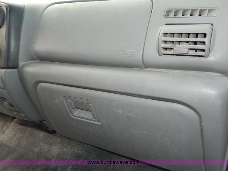 image for item H9582 2006 Ford F450 Super Duty XL SuperCab utility truck