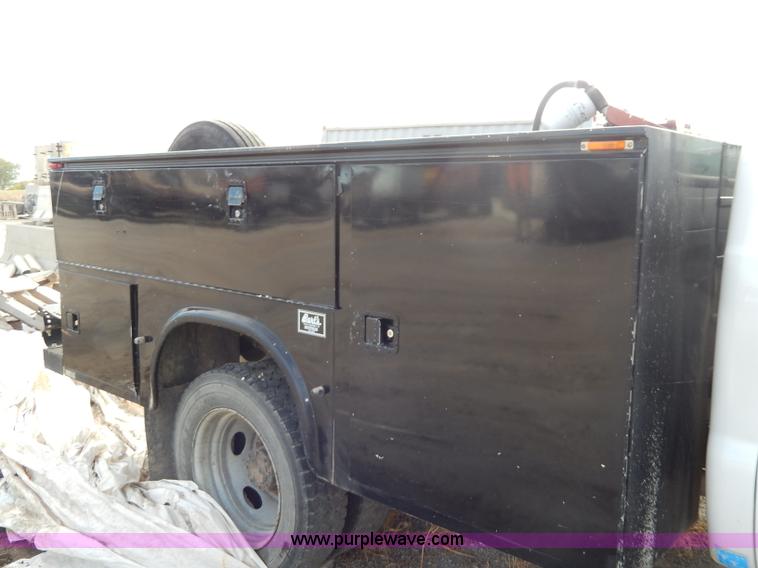 image for item H9582 2006 Ford F450 Super Duty XL SuperCab utility truck