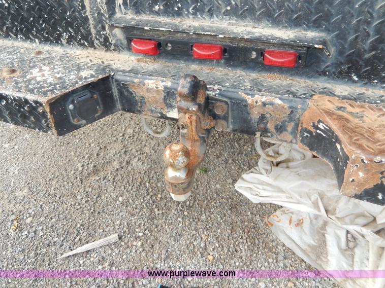 image for item H9582 2006 Ford F450 Super Duty XL SuperCab utility truck