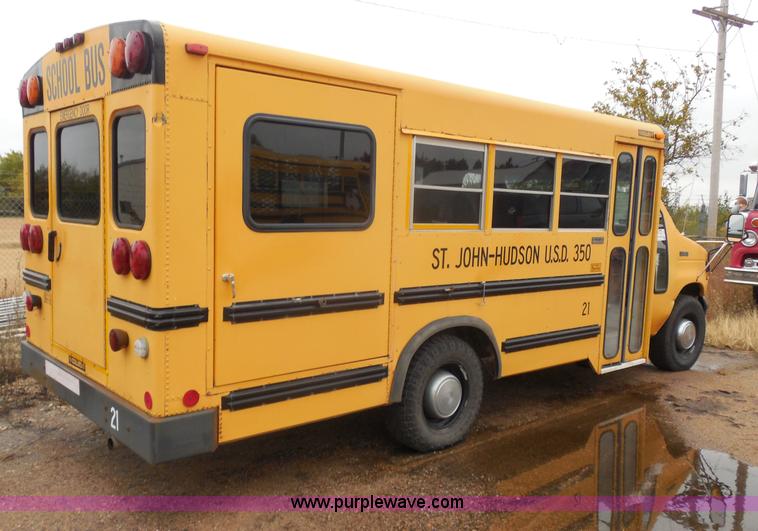 image for item I1262 1993 Ford Econoline E350 school bus
