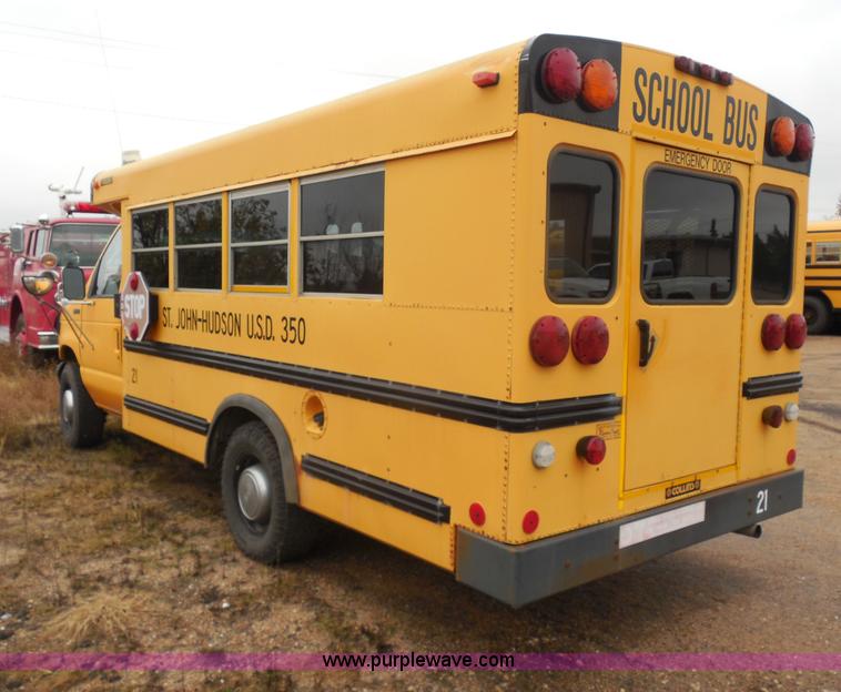 image for item I1262 1993 Ford Econoline E350 school bus