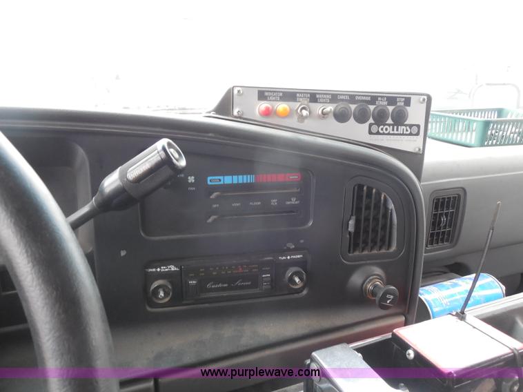 image for item I1262 1993 Ford Econoline E350 school bus