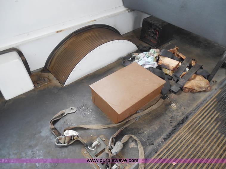 image for item I1262 1993 Ford Econoline E350 school bus