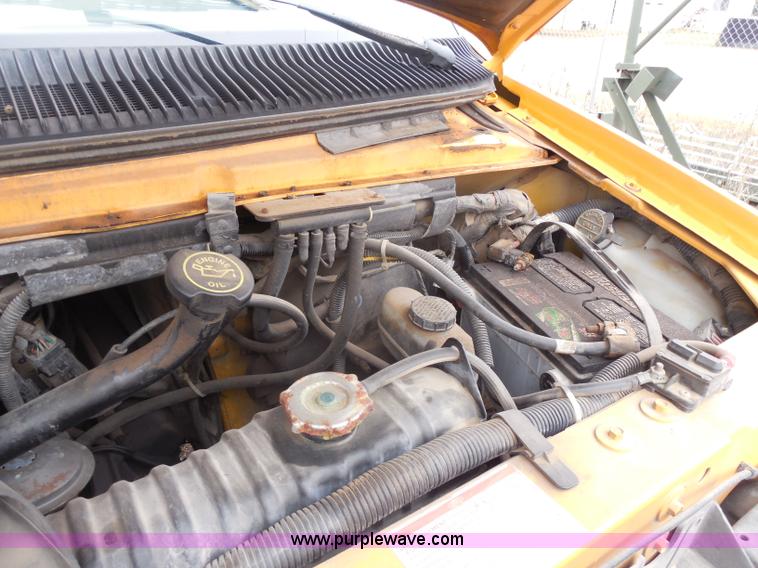 image for item I1262 1993 Ford Econoline E350 school bus