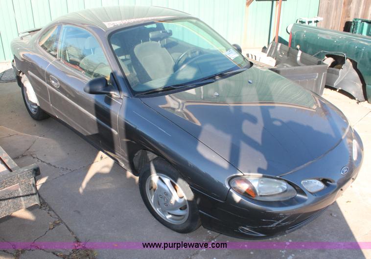 image for item I4699 2002 Ford Escort ZX2