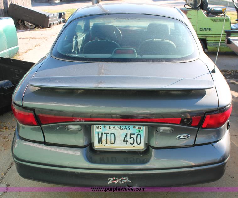 image for item I4699 2002 Ford Escort ZX2