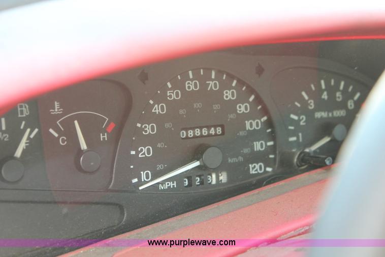 image for item I4699 2002 Ford Escort ZX2