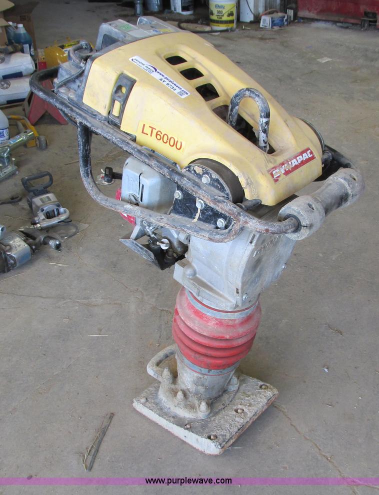 image for item AY9734 Dynapac LT6000 plate compactor