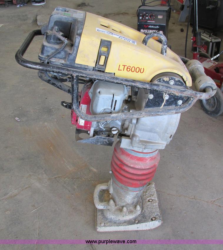 image for item AY9734 Dynapac LT6000 plate compactor