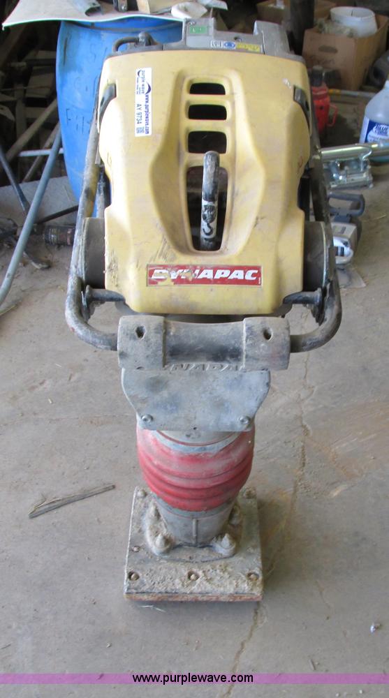 image for item AY9734 Dynapac LT6000 plate compactor