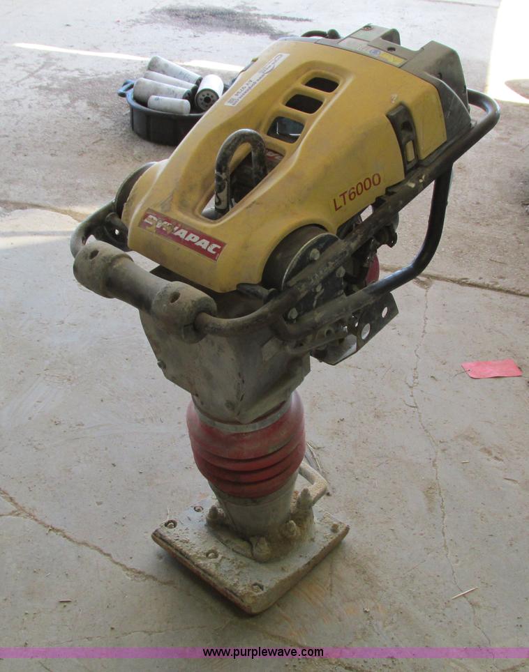 image for item AY9734 Dynapac LT6000 plate compactor