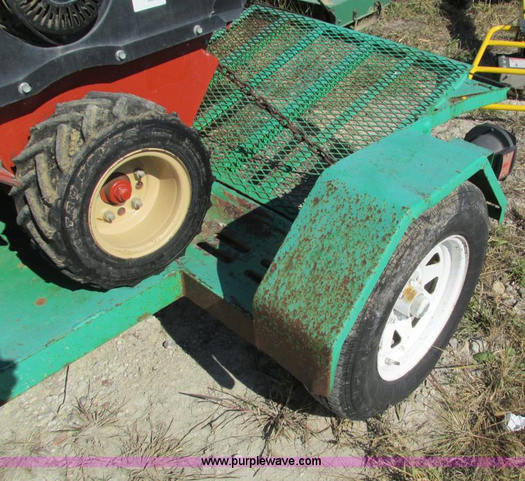 image for item AY9737 2007 Ditch Witch 1330 trencher