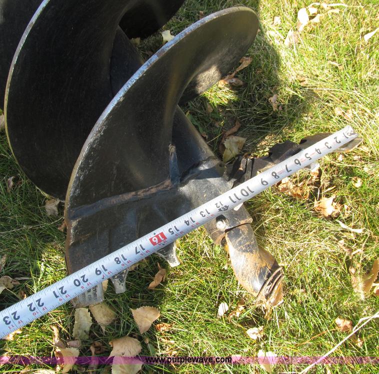 image for item E4618 2013 Attachments Direct Bore Pig 15PD auger