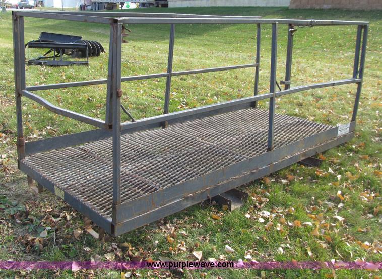 image for item E4619 Arrow 90WP48-116 personnel basket