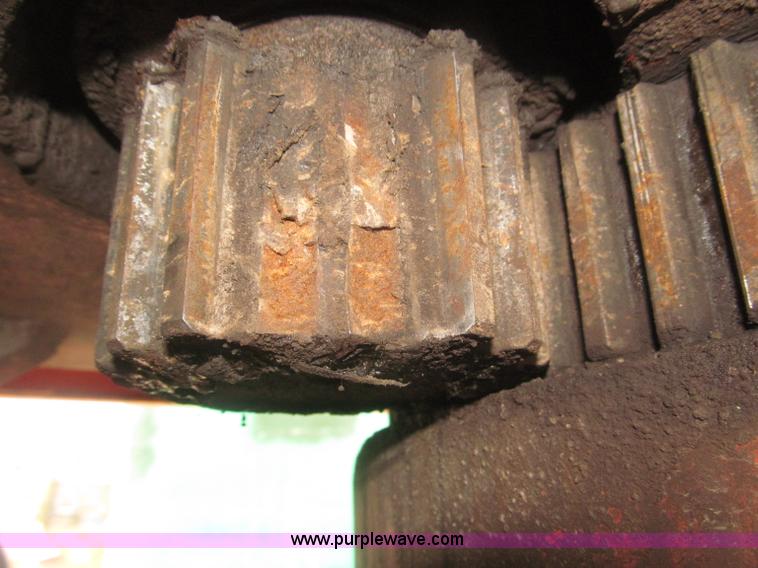 image for item E7338 2001 Snorkel TB60 boom lift