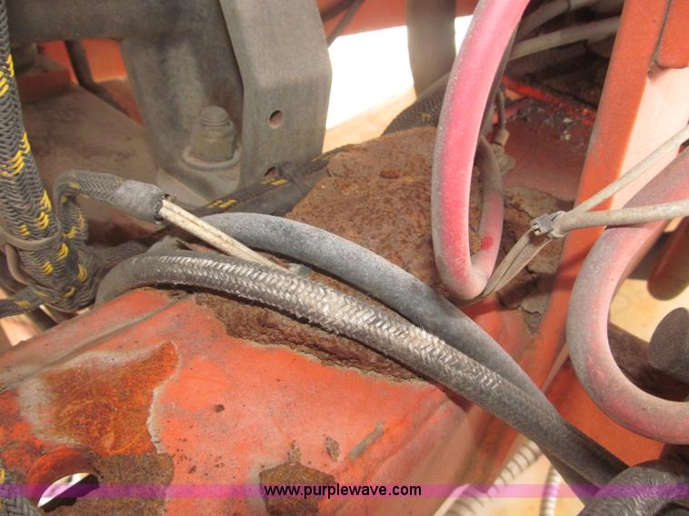 image for item E7338 2001 Snorkel TB60 boom lift