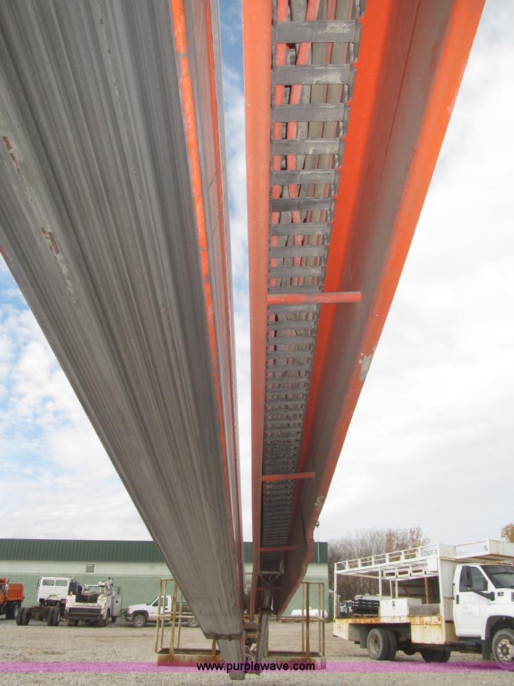 image for item E7338 2001 Snorkel TB60 boom lift