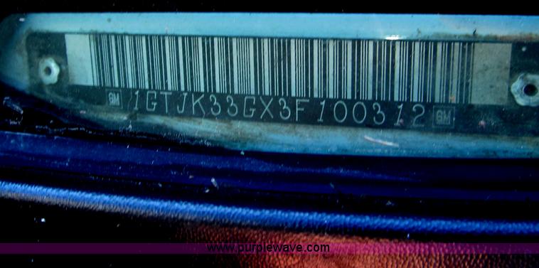 image for item F7161 2003 GMC Sierra 3500 Crew Cab utility truck