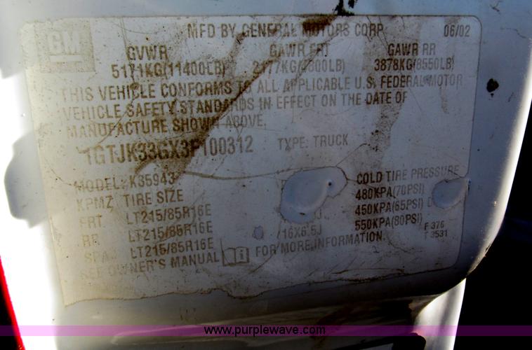 image for item F7161 2003 GMC Sierra 3500 Crew Cab utility truck