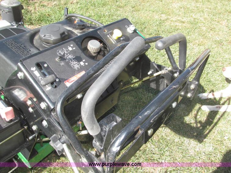 image for item F7163 John Deere WH52A lawn mower