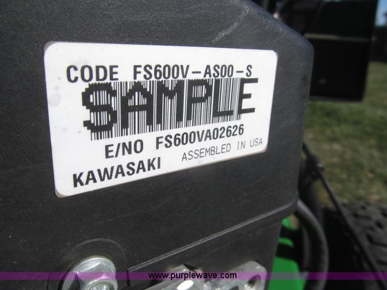 image for item F7163 John Deere WH52A lawn mower