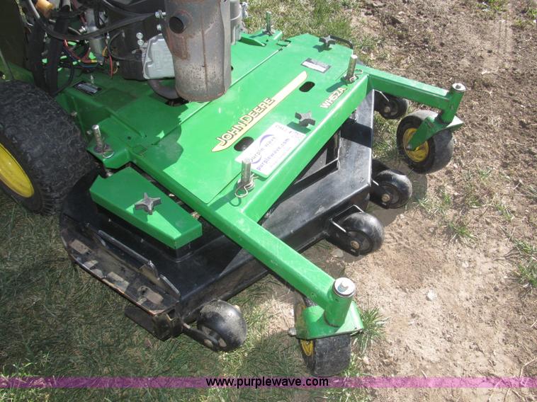 image for item F7163 John Deere WH52A lawn mower