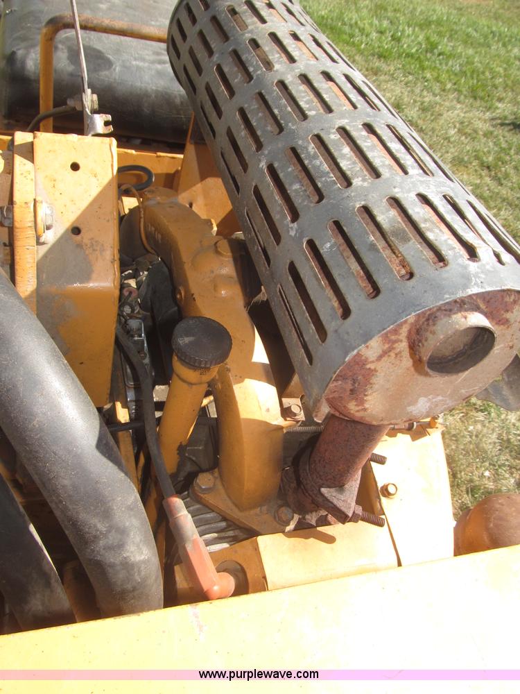 image for item F7164 Case Davis Mini Sneaker articulated vibratory plow